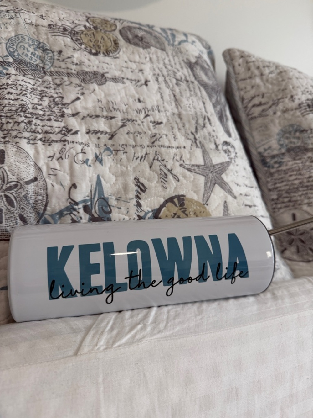 White Tumbler with Teal Blue Logo and Stainless Straw - Picture 2 of 4